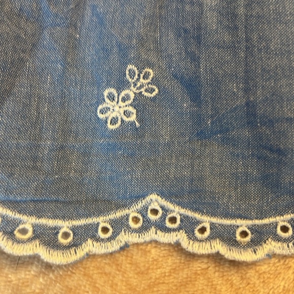 Cat & Jack Denim Chambray embroidered ruffle dress sz L 10-12y - Picture 3 of 4